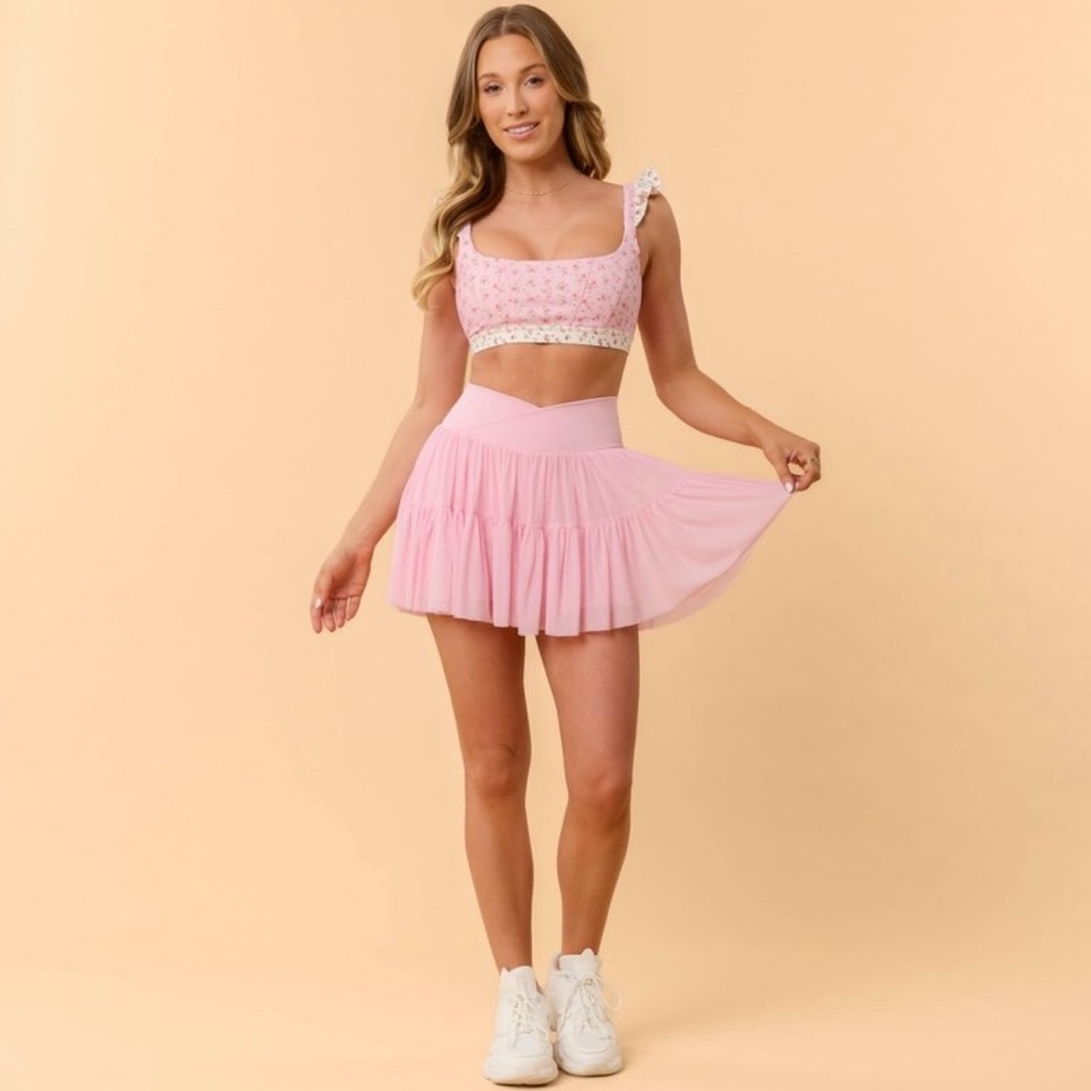 Blogilates Ruffle Sports Bra Top - Picture 3 of 4